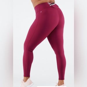 Fabletics Infinity Motion 365 High Waisted Leggings color cherry red Size 4X